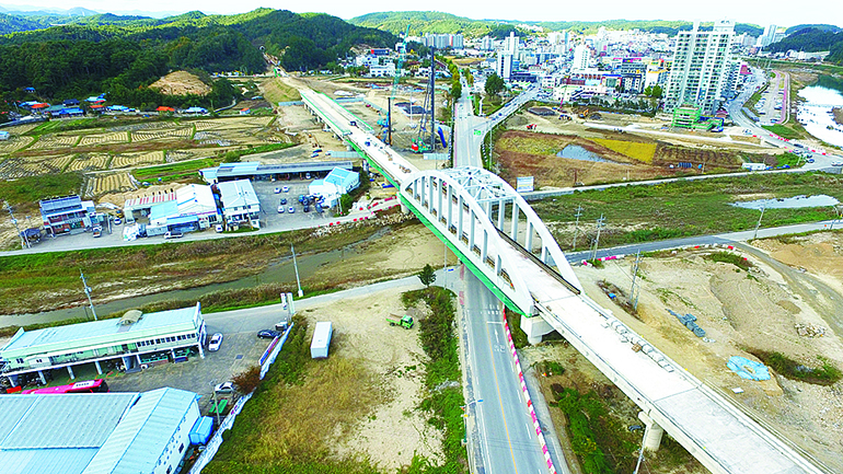 Archway section of Uljin Overpass